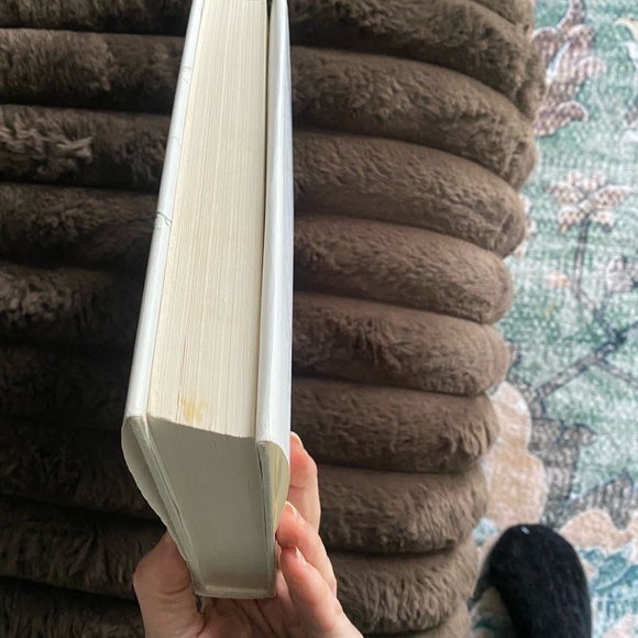 In the Woods by Tana First edition - Picture 3 of 8